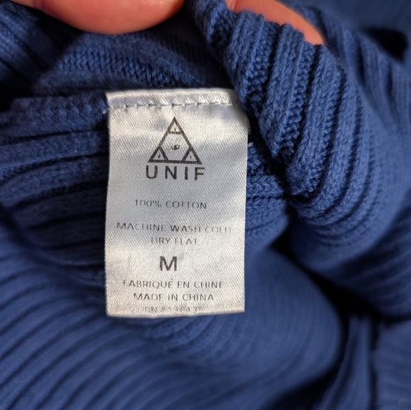 UNIF Bad sport turtleneck sweater in BLUE size M - Picture 6 of 6